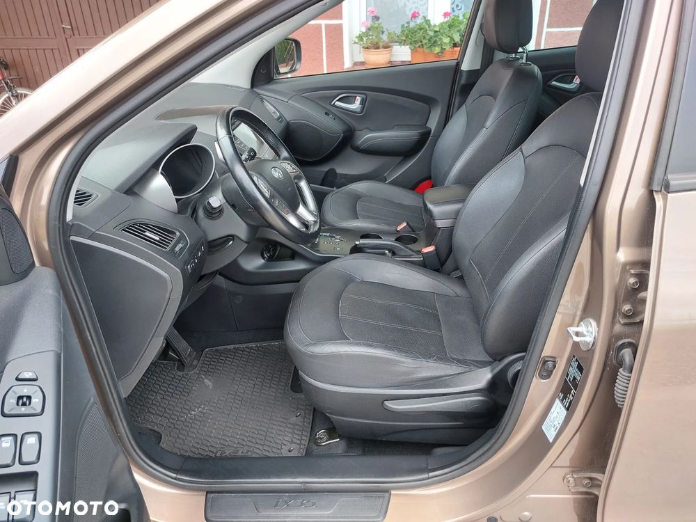 Hyundai ix35 2.0 CRDi Premium 4WD - 9