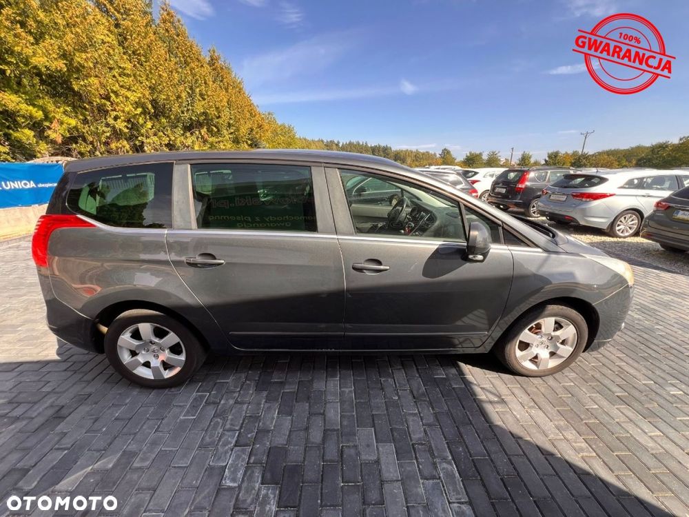 Peugeot 5008 - 13