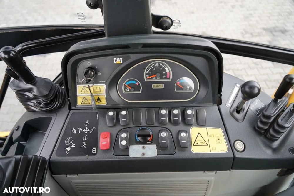 Cat 432F / BULDOEXCAVATOR / JOYSTICK / 2012 / AER CONDIȚIONAT / SET CUPĂ - 33