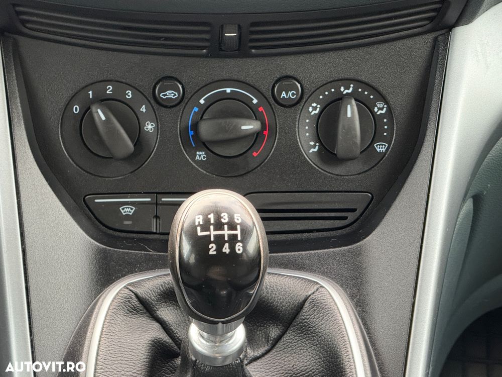 Ford C-Max 1.6 TDCi Ambiente - 18