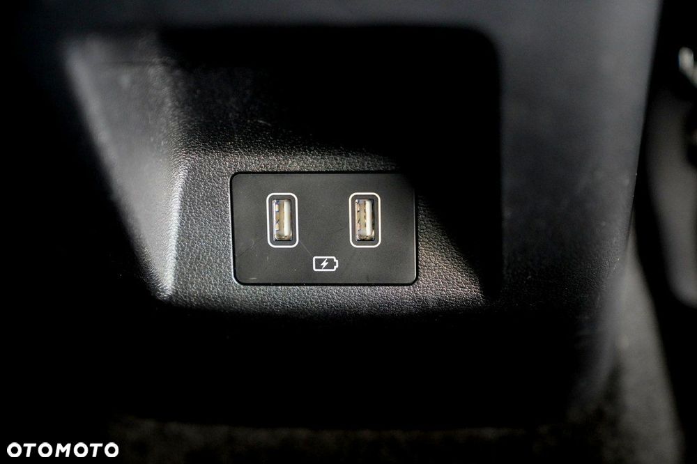 Hyundai Tucson 1.6 CRDi 48V-Hybrid 2WD DCT N Line - 28