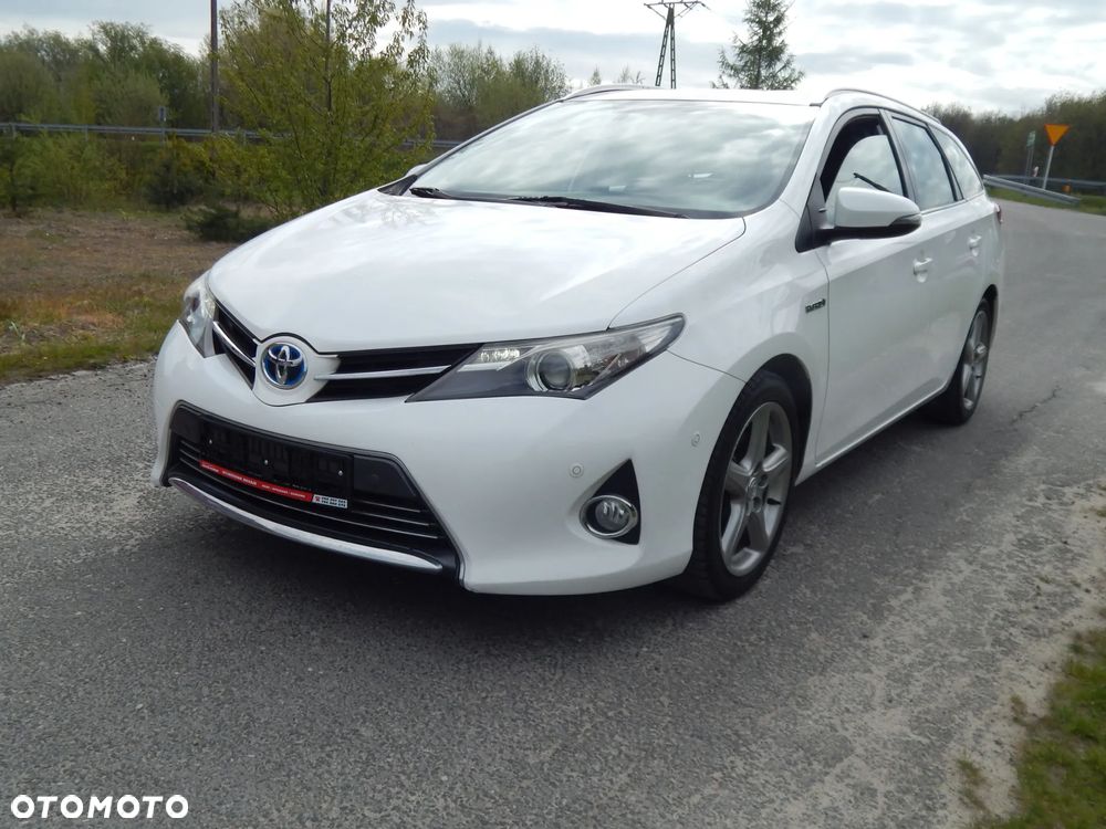 Toyota Auris 1.8 HSD Luna - 3