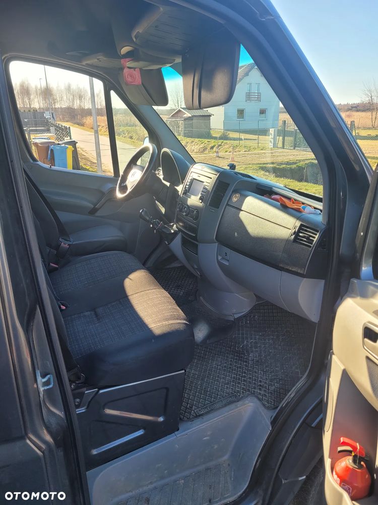 Mercedes-Benz Sprinter - 7