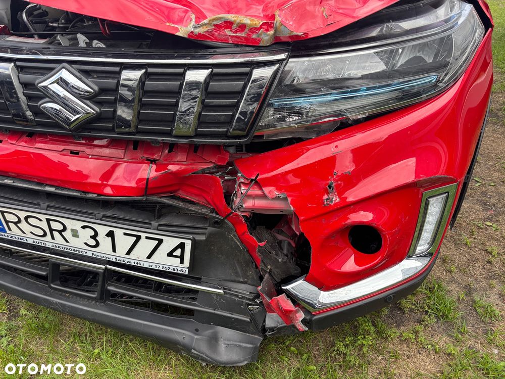 Suzuki Vitara 1.4 Boosterjet SHVS Premium 4WD - 36