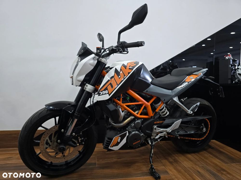 KTM Duke - 30