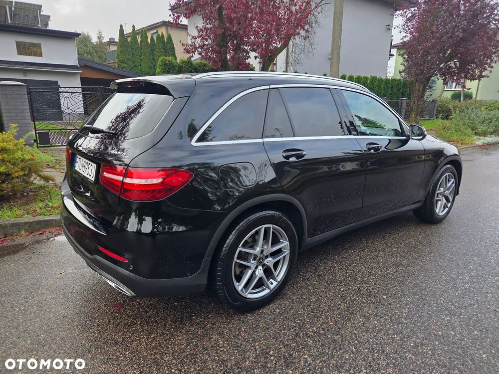 Mercedes-Benz GLC 250 d 4Matic 9G-TRONIC AMG Line - 20