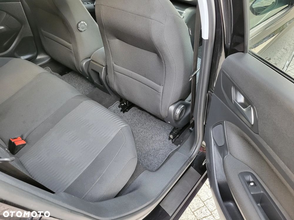 Peugeot 308 1.6 BlueHDi Active S&S - 12