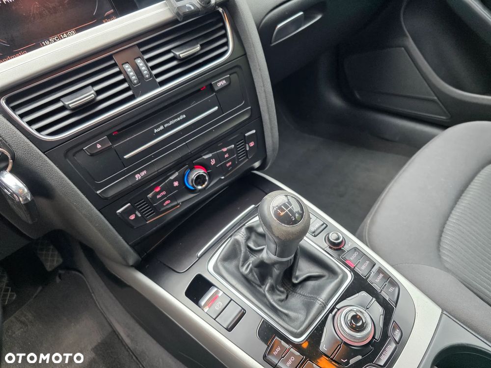 Audi A4 Avant 2.0 TDI DPF Ambition - 8