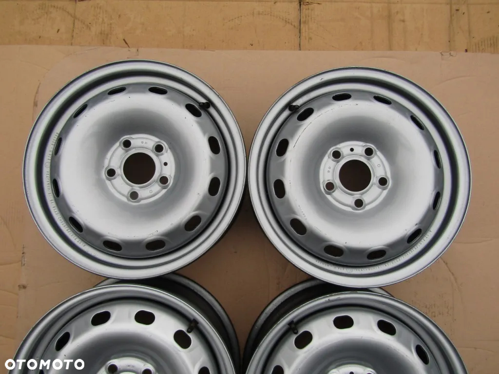 4x Felgi 16 Renault Trafic III Opel Vivaro II 6j 5x114,3 ET50 - 3