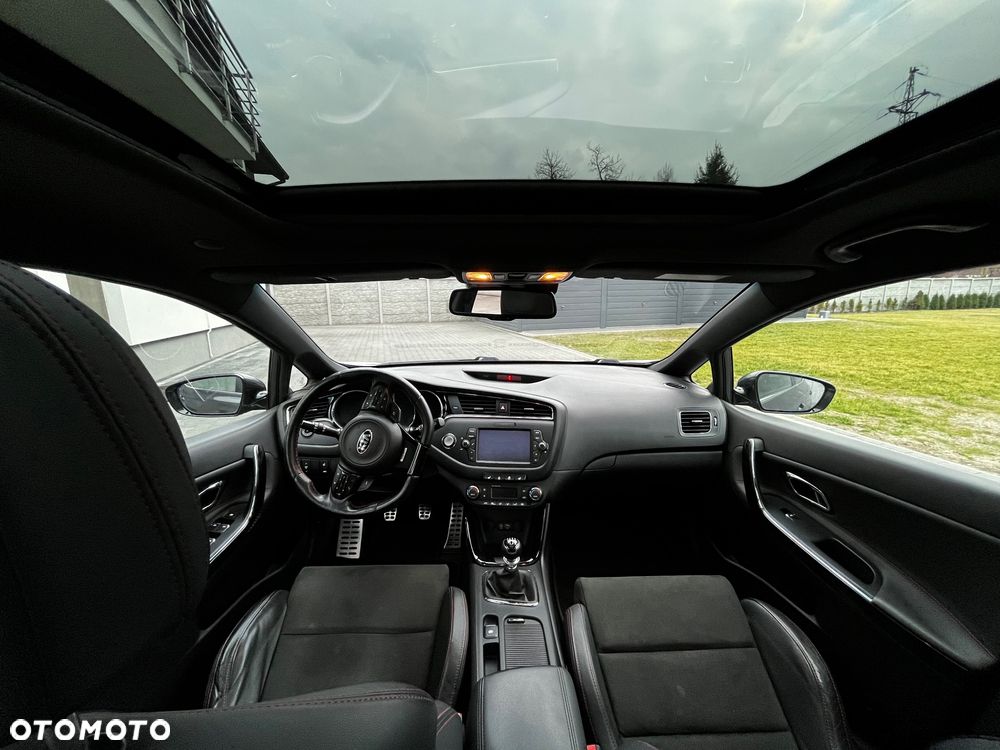 Kia Ceed 1.6 T-GDI GT XL - 12