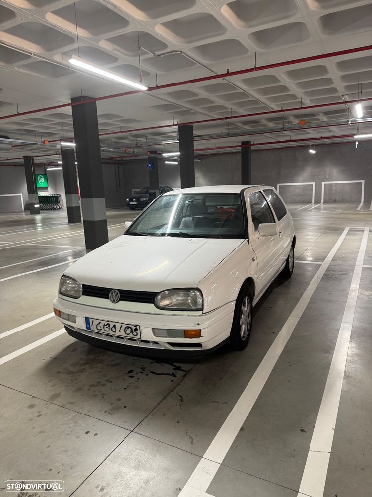 VW Golf 1.9 D CL - 1