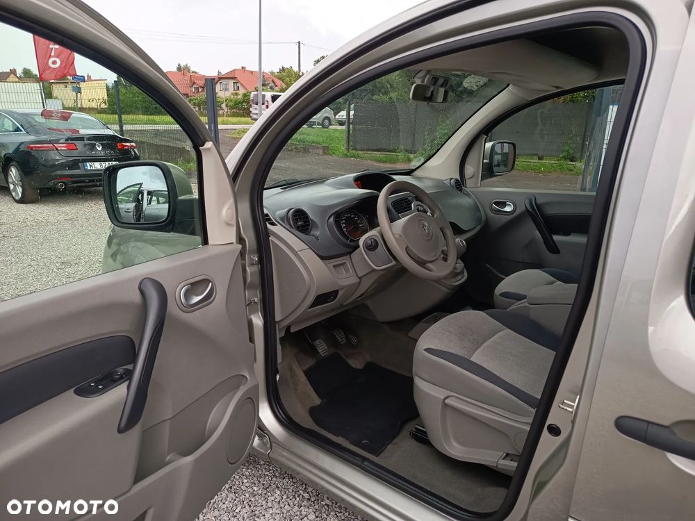 Renault Kangoo 1.6 16V 105 Happy Family - 14