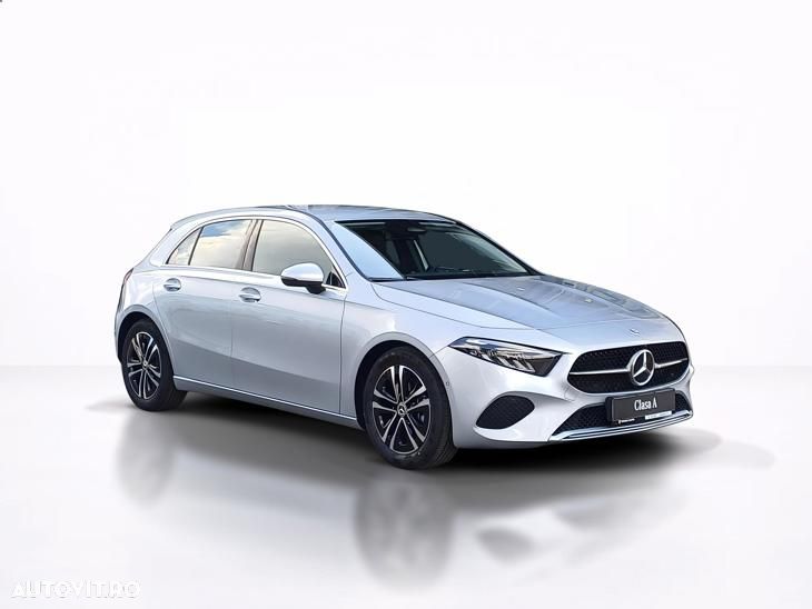 Mercedes-Benz A 180 7G-DCT Special Edition - 3