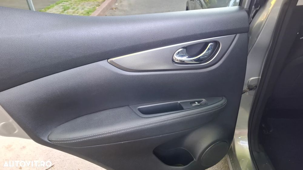 Nissan Qashqai 1.5 DCI TEKNA - 22