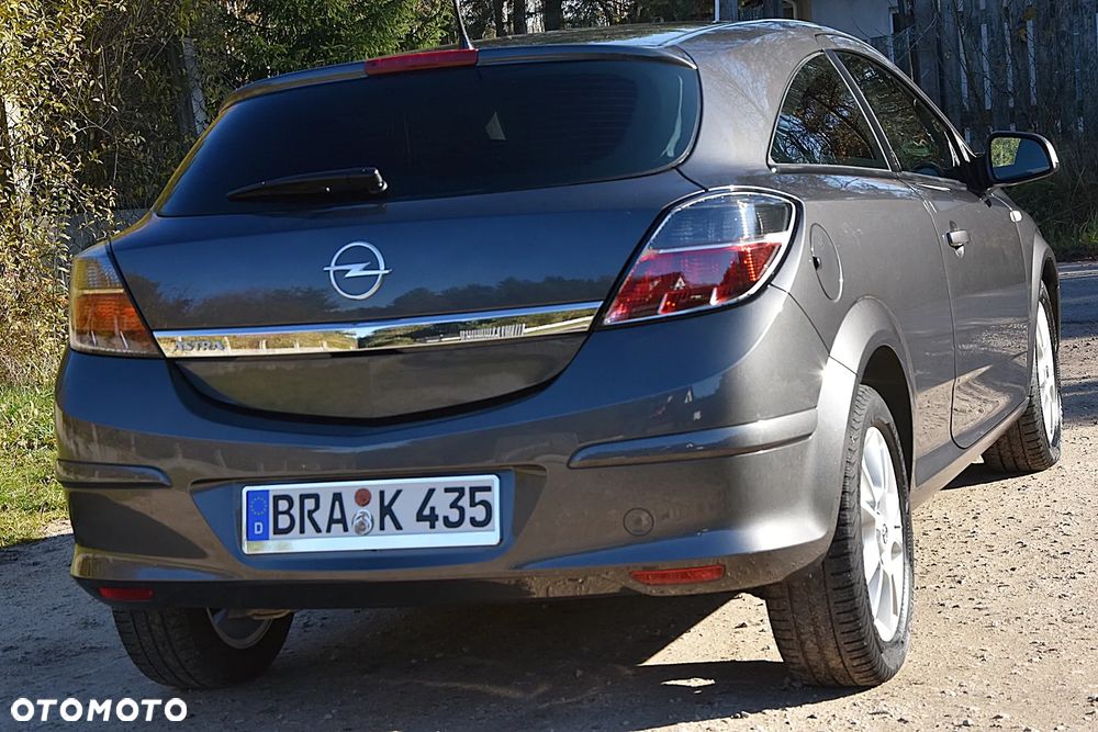 Opel Astra III GTC 1.4 Enjoy - 7