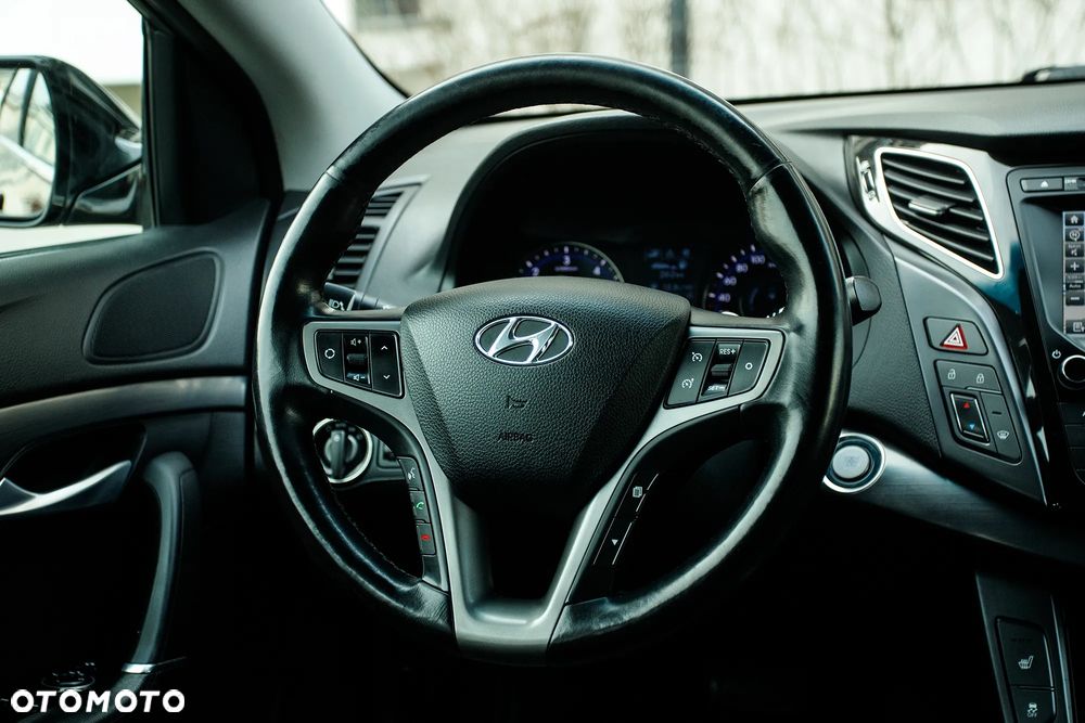 Hyundai i40 1.7 CRDi BlueDrive Premium DCT - 23