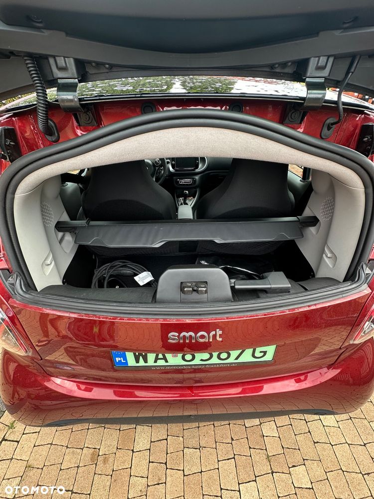 Smart Fortwo EQ - 12