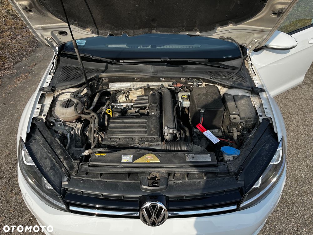 Volkswagen Golf 1.2 TSI BMT Start - 12