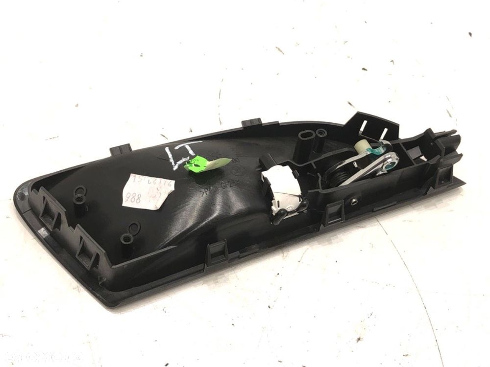 KLAMKA WEWNĘTRZNA LEWY TYŁ - 75.00 PLN - SKODA SUPERB II Kombi (3T5) 2009 - 2015 2.0 TDI 16V 103 - 2