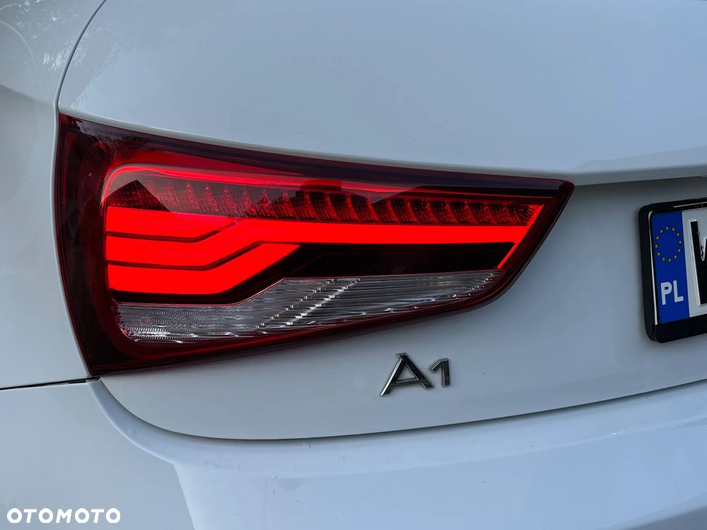 Audi A1 Sportback 1.4 TDI Design - 6