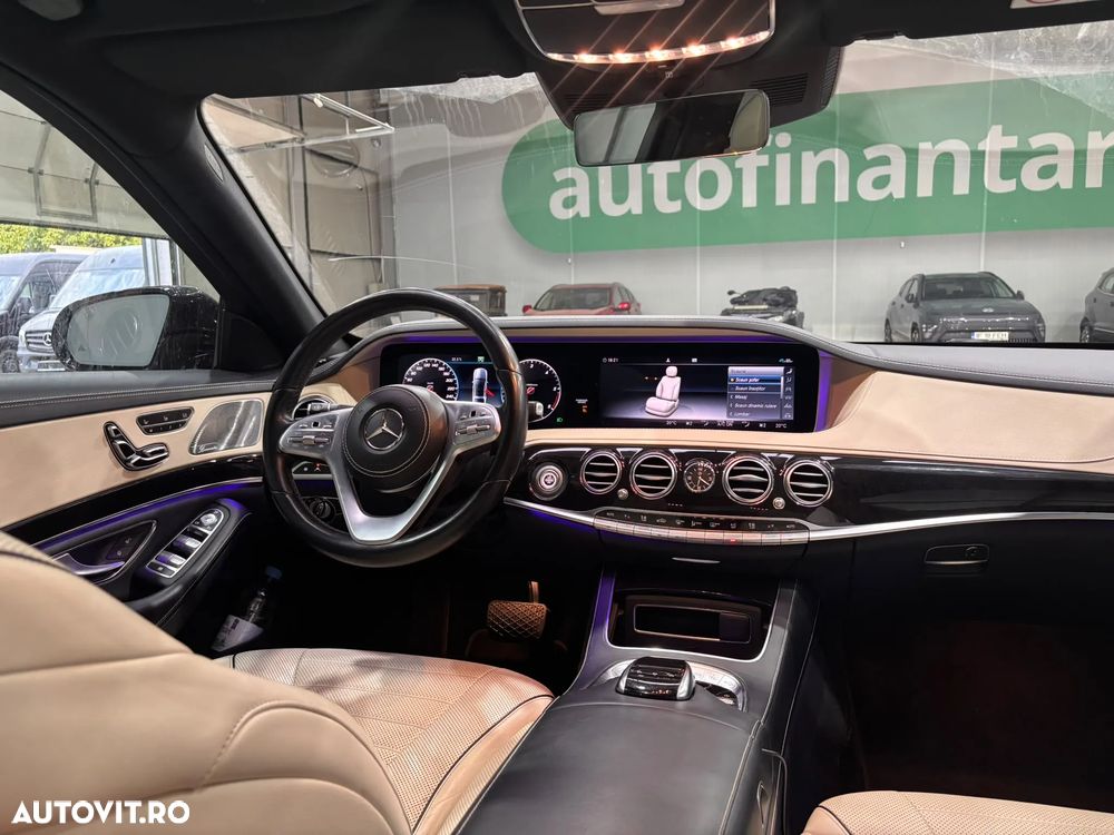 Mercedes-Benz S - 9