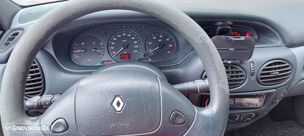 Renault Mégane - 4