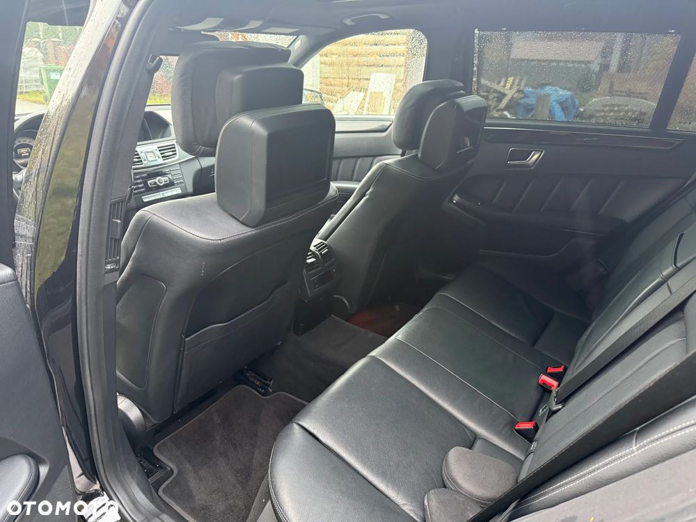 Mercedes-Benz Klasa E 300 BlueTec Hybrid - 8