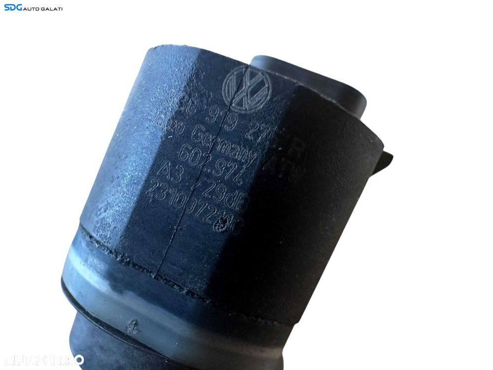 Senzor Senzori Parcare Fata Cromat Nichelat de pe Grila Bara Fata Volkswagen Touran 2007 - 2010 Cod 3C0919275J 3C0919275AD 3C0919275R 3C0919275K 3C0919275N [V0560] - 3