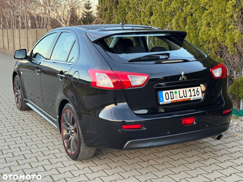 Mitsubishi Lancer 1.8 Invite - 13