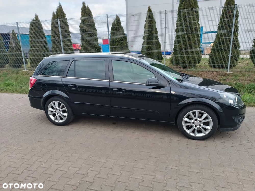 Opel Astra 1.7 CDTI DPF Edition - 8