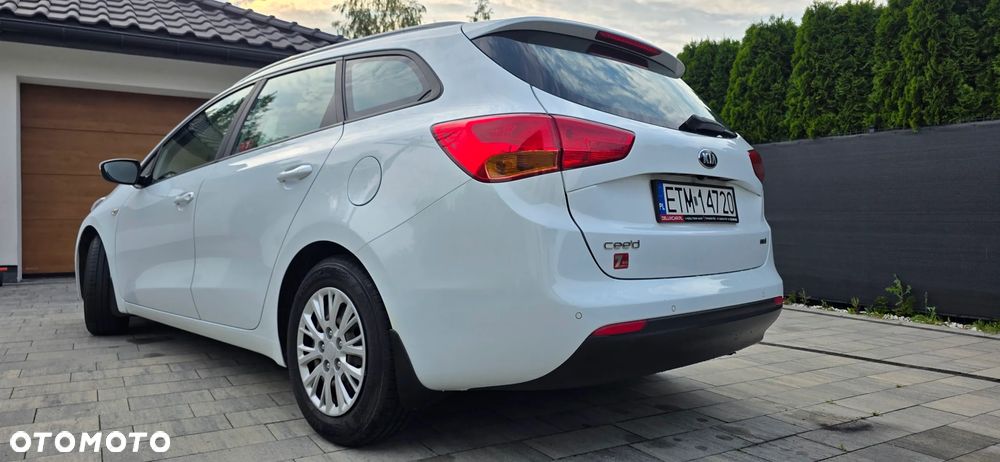 Kia Ceed 1.6 CRDi L Business Line - 18