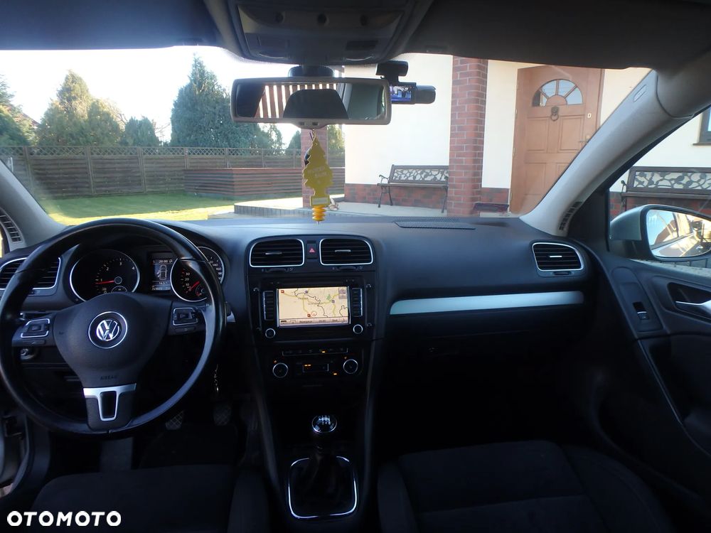 Volkswagen Golf VI 2.0 TDI Comfortline - 11