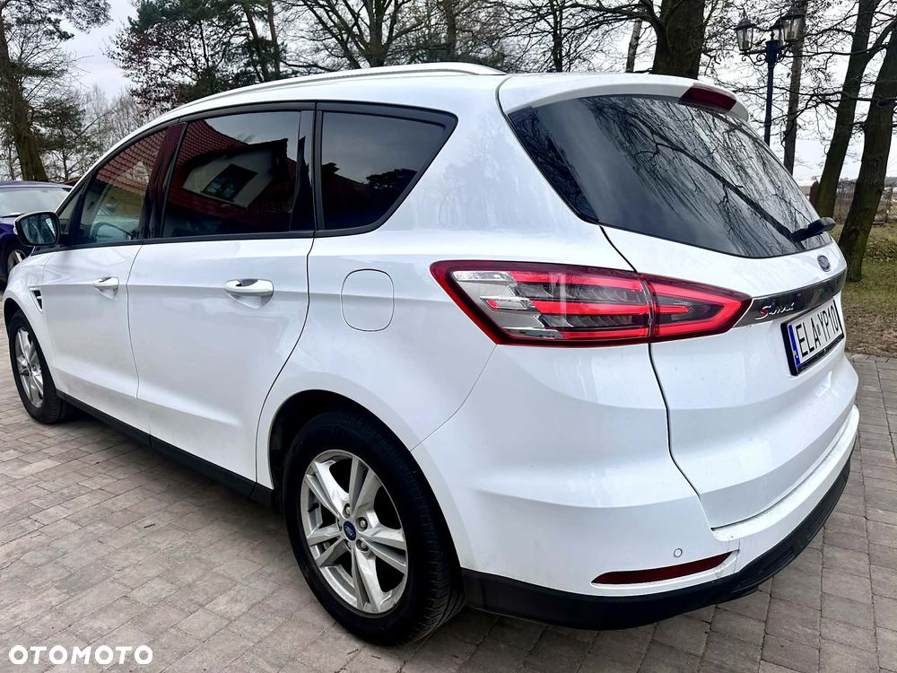Ford S-Max - 8