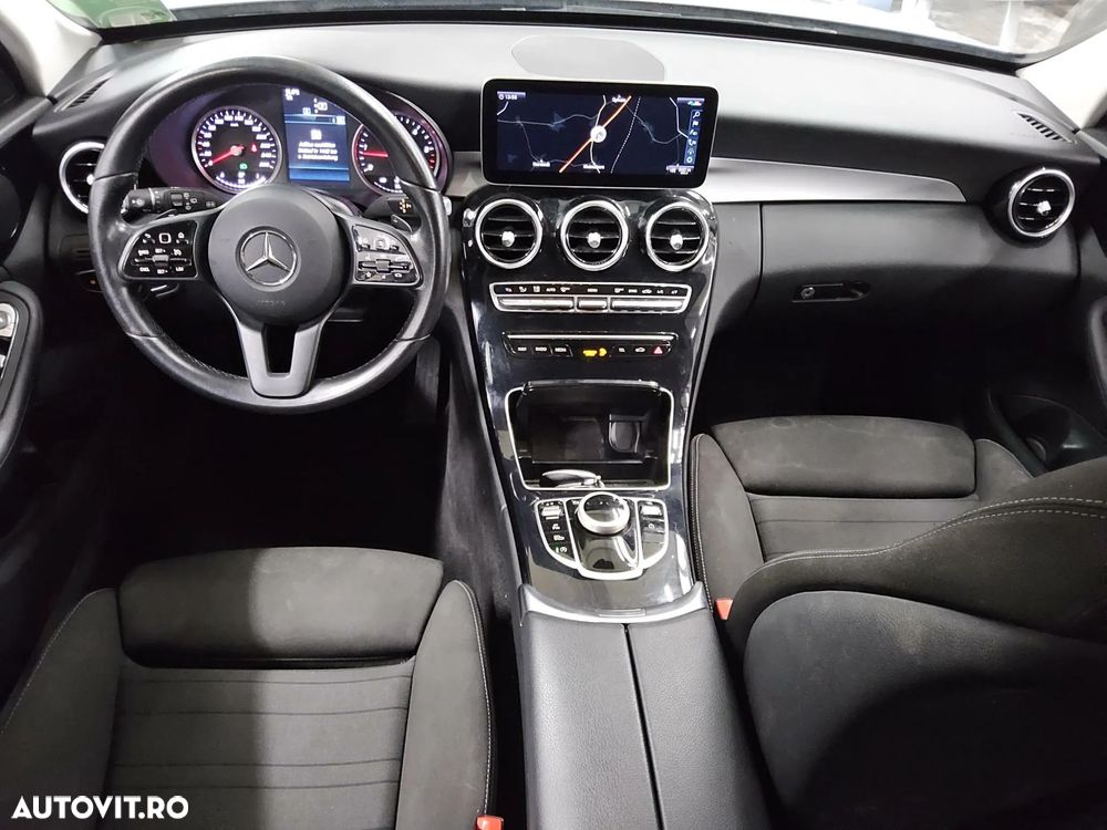 Mercedes-Benz C 200 d T 9G-TRONIC Avantgarde - 4