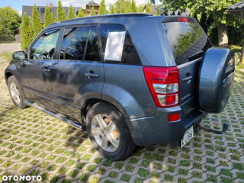 Suzuki Grand Vitara - 3