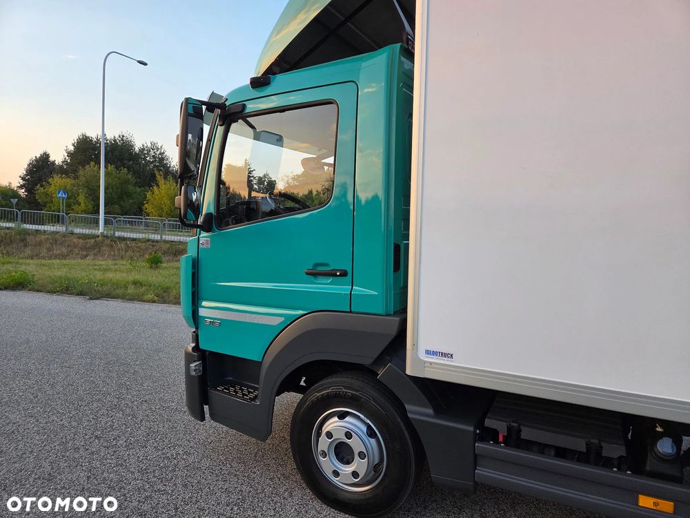 Mercedes-Benz Atego 818 - 22