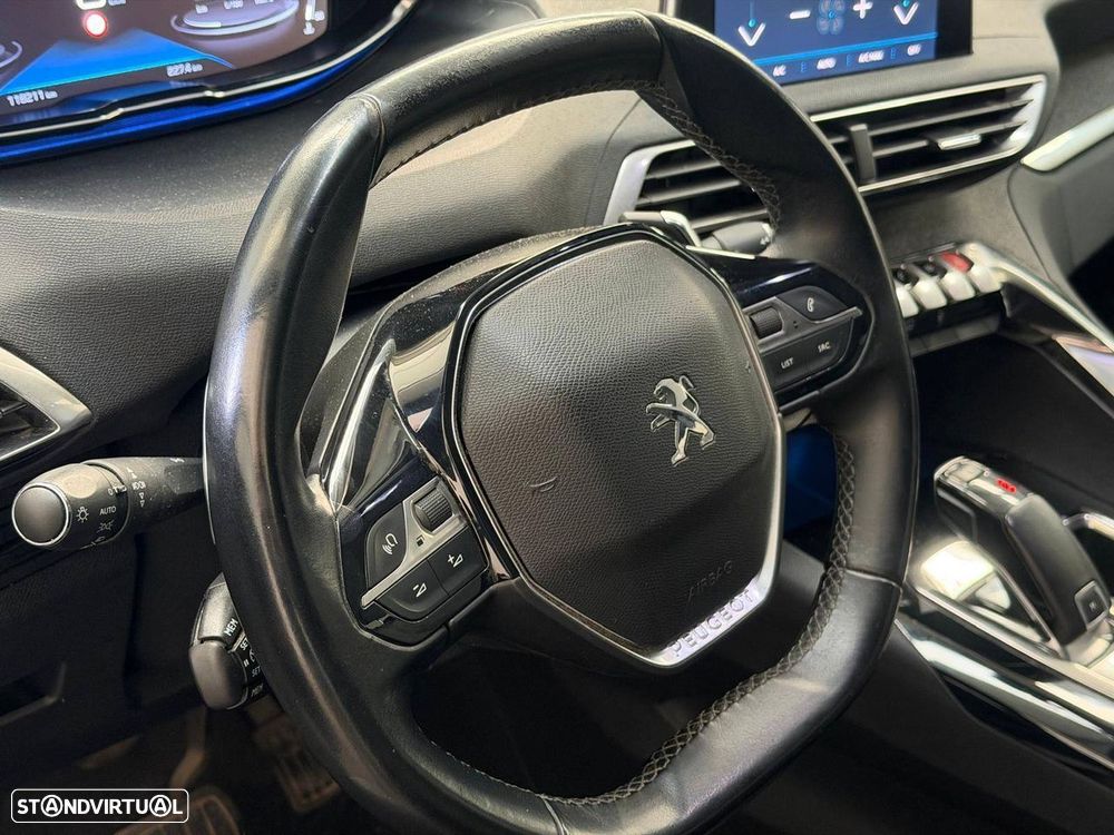 Peugeot 3008 - 11