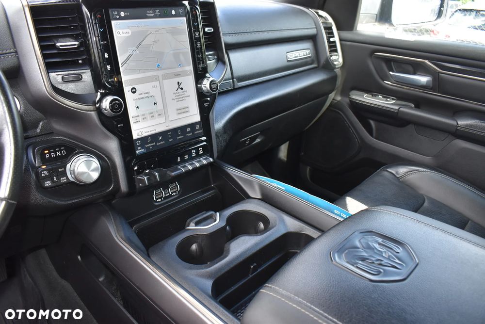 RAM 1500 Crew Cab Sport - 39
