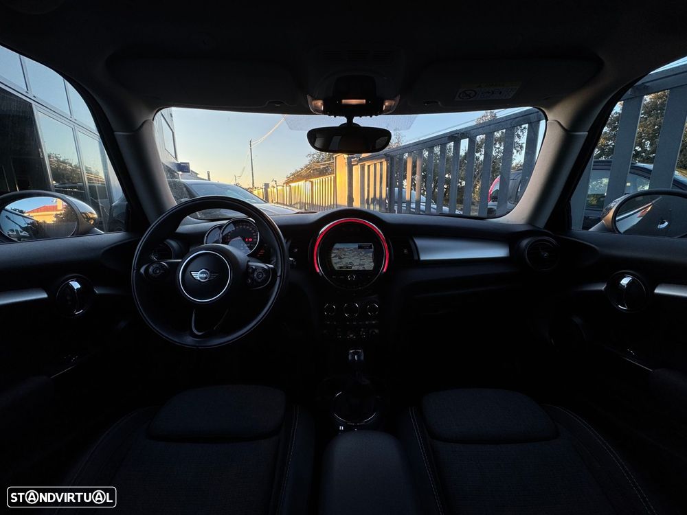 MINI 3 Portas Cooper D - 5