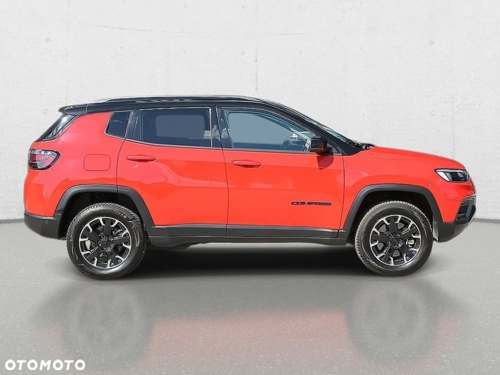 Jeep Compass 1.3 T4 PHEV 4xe Upland S&S - 5