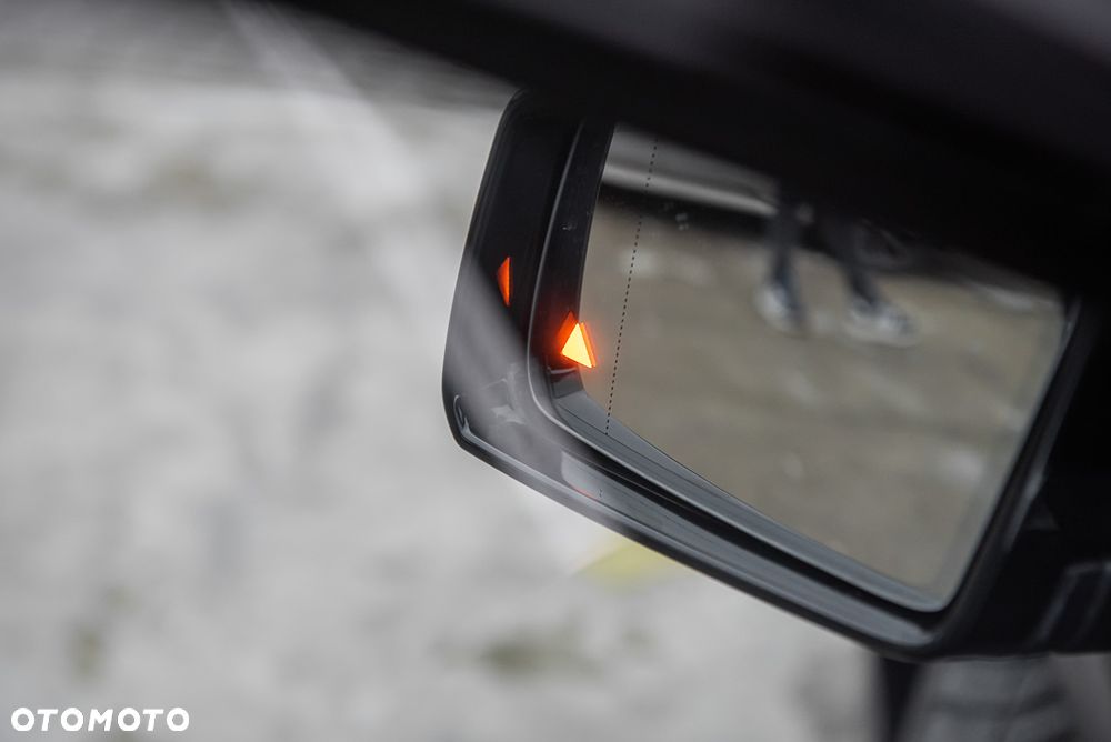 Mercedes-Benz GLA 250 4Matic 7G-DCT AMG Line - 20