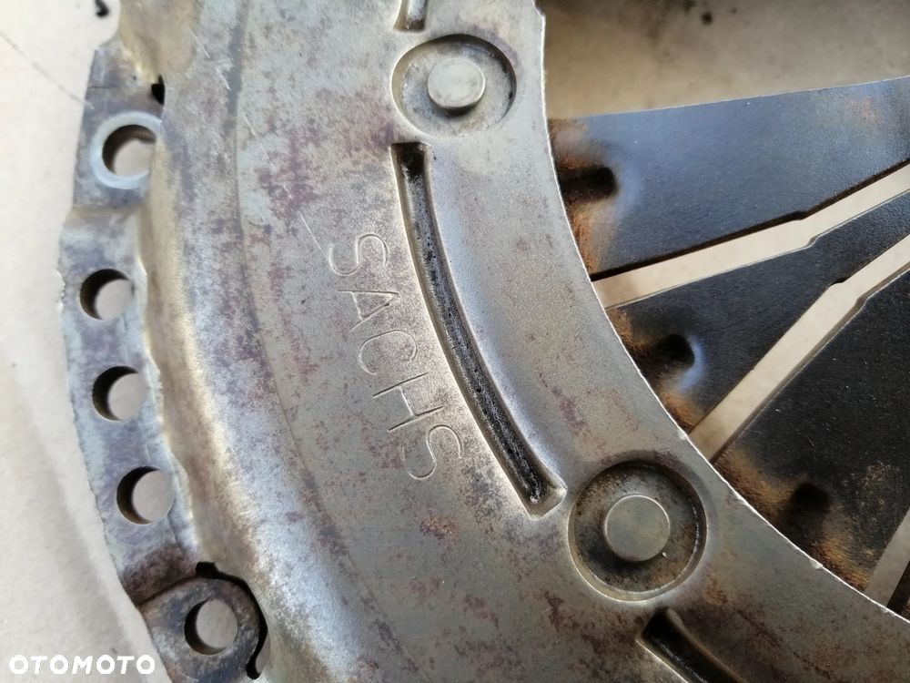 Audi Seat Skoda Volkswagen 1.9 TDi kod silnika BLS koło dwumasowe sprzęgło komplet Sachs - 3