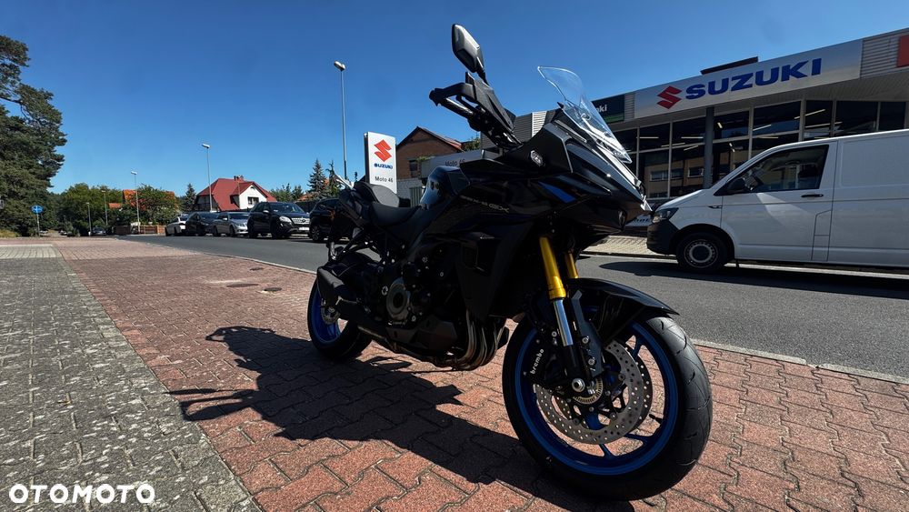 Suzuki GSX - 1