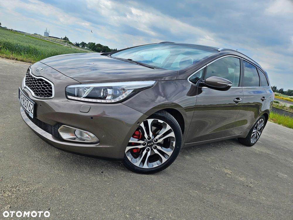 Kia Ceed 1.6 GDI DCT Platinum Edition - 32