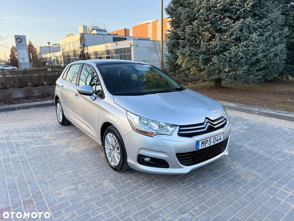 Citroën C4 e-HDi 115 Exclusive - 1