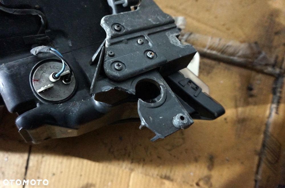 LAMPA PRZEDNIA PRAWA OUTLANDER III GF LIFT 8301C864 FULL LED MITSUBISHI 2015-2018 - 13