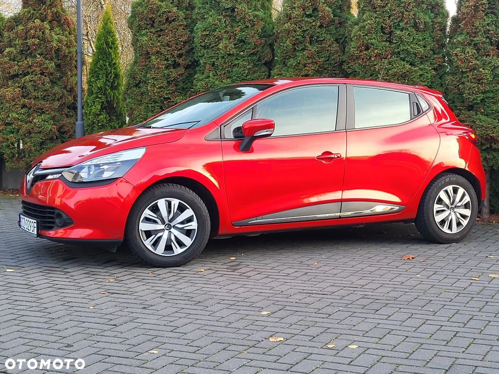 Renault Clio 1.2 16V 75 LIMITED - 4