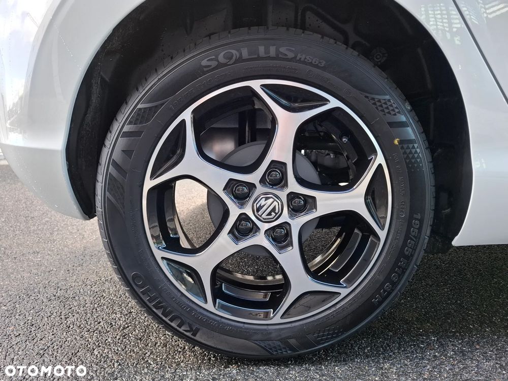 MG MG3 1.5 Excite - 15