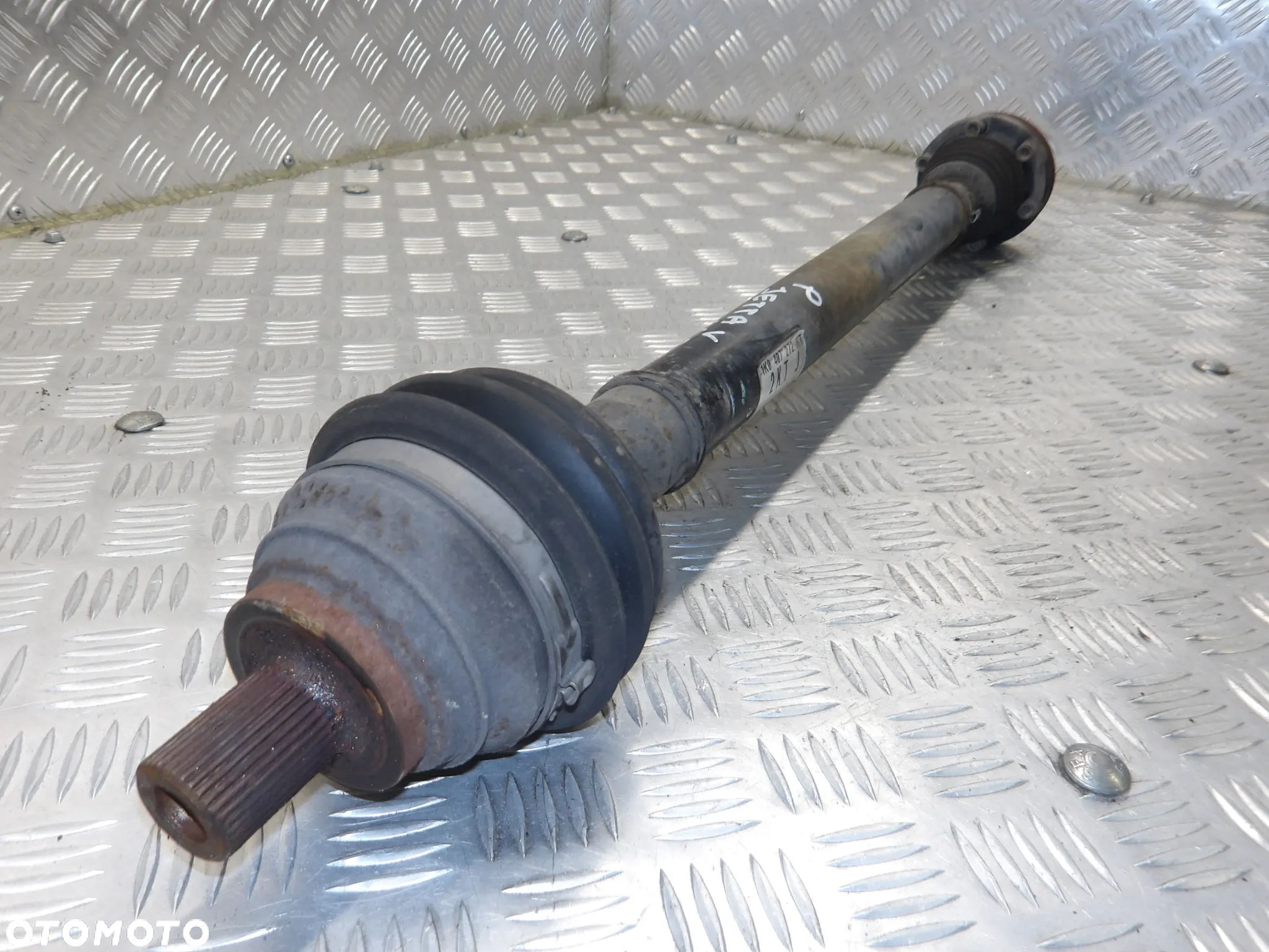 VW JETTA V 05-10 PÓŁOŚ PRAWA PRZEDNIA 1K0407272 - 2