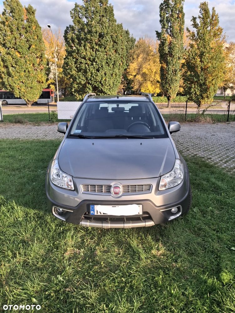 Fiat Sedici 1.6 16V 4x4 Emotion - 2